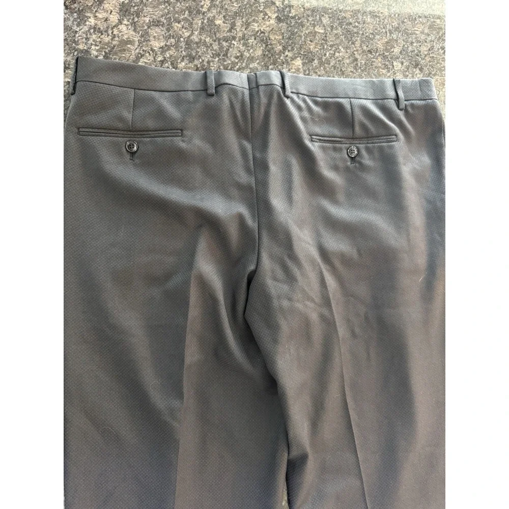 Giorgio Armani Italy Men's Black Flat Front Trousers Pants. NWT Authentic 40x37